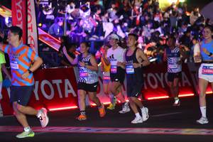 BIB: 185, 20327, 0323, 46504
                            <button type="button" onclick="openModal(23203622)" class="btn btn-primary btn-sm float-right btn-popup" data-toggle="modal" data-target=".modal-high-quality">
                        <i class="fas fa-shopping-cart"></i> Add to Cart
                    </button>
                                            <button type="button" onclick="isThisMe(23203622, true)" class="btn btn-success btn-sm float-right btn-popup btn-isme hidden" data-toggle="tooltip" data-placement="bottom" title="นี่คือรูปของคุณใช่ไหม คลิกที่นี่เพื่อเอาเข้าอัลบั้ม">
                        <i class="fas fa-plus"></i> Add to album
                    </button>
                    <button type="button" onclick="isThisMe(23203622, false)" class="btn btn-warning btn-sm float-right btn-popup btn-isnotme hidden">
                        <i class="fas fa-ban"></i> Remove from album
                    </button>